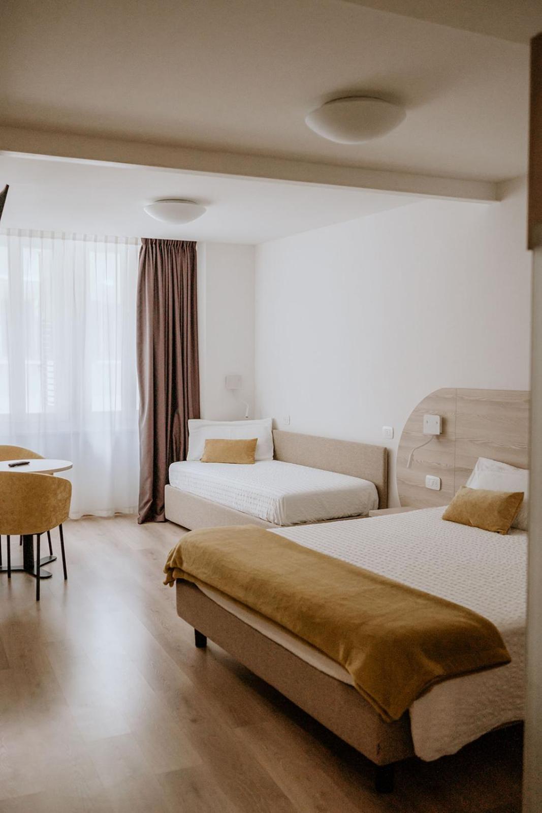 Hotel Venezia Trento Esterno foto