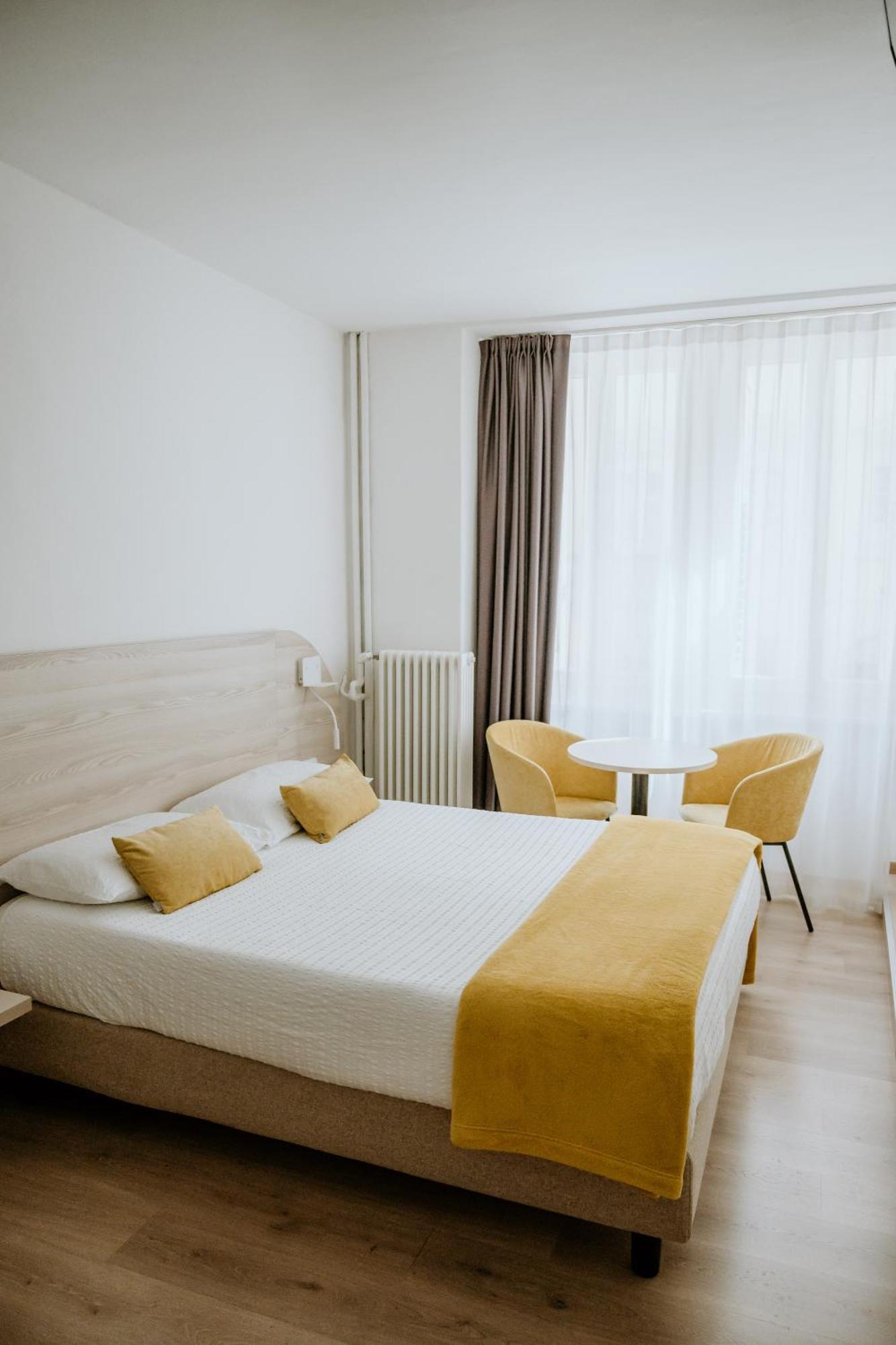 Hotel Venezia Trento Esterno foto